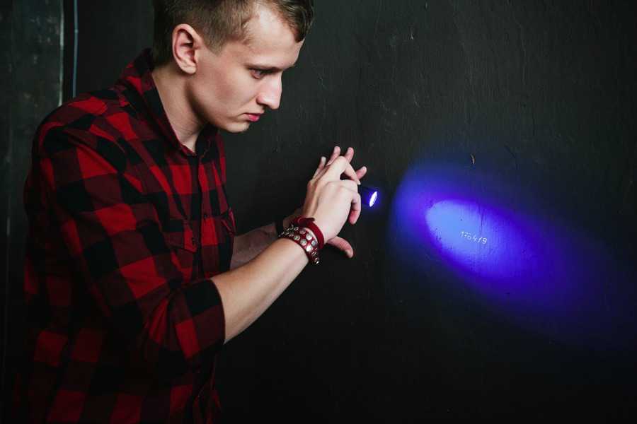 Квест в реальности Дом с привидениями от компании Questroom Квест в реальности Дом с привидениями от компании Questroom